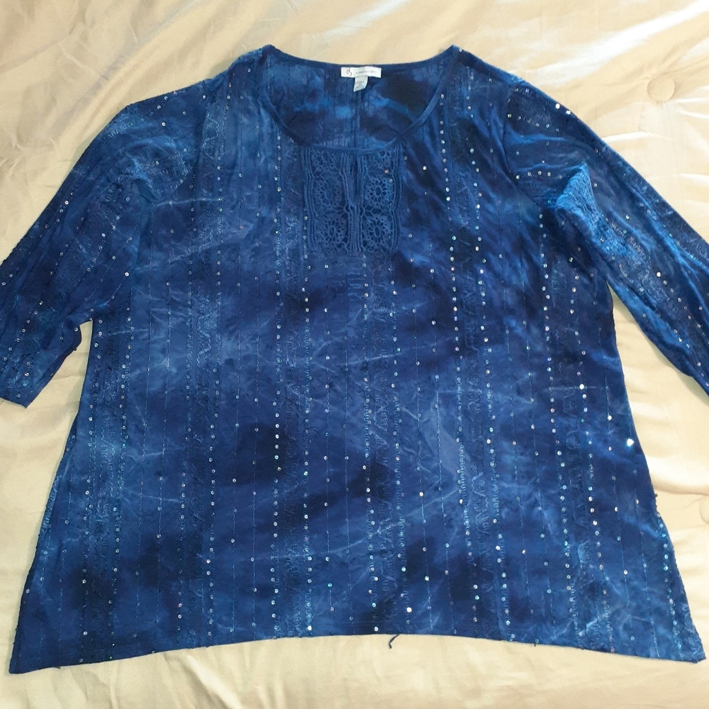 Womans 3XL shirt